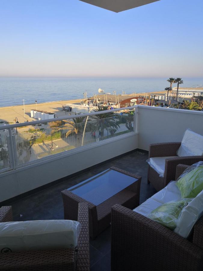 Infinito Apartment Alba Adriatica Exterior photo